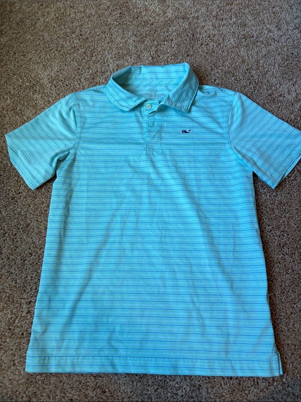 Vineyard Vines boys performance pol